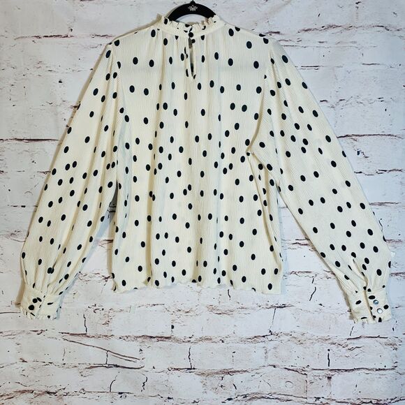 Maison d'Amelie Polka Dot Ruffle Top Large Long Sleeve Mock Neck Classiccore - Picture 2 of 9